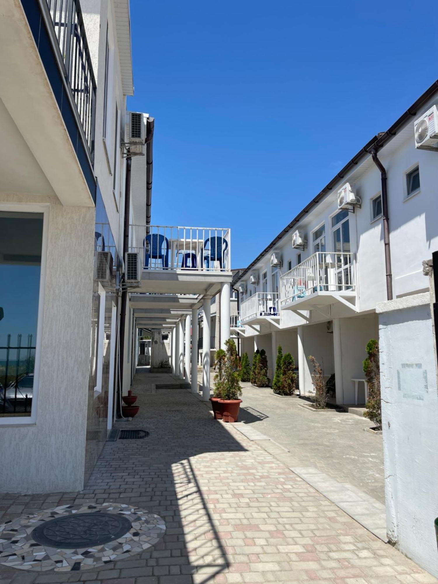 Ля Вады Hotel Zatoka Bagian luar foto